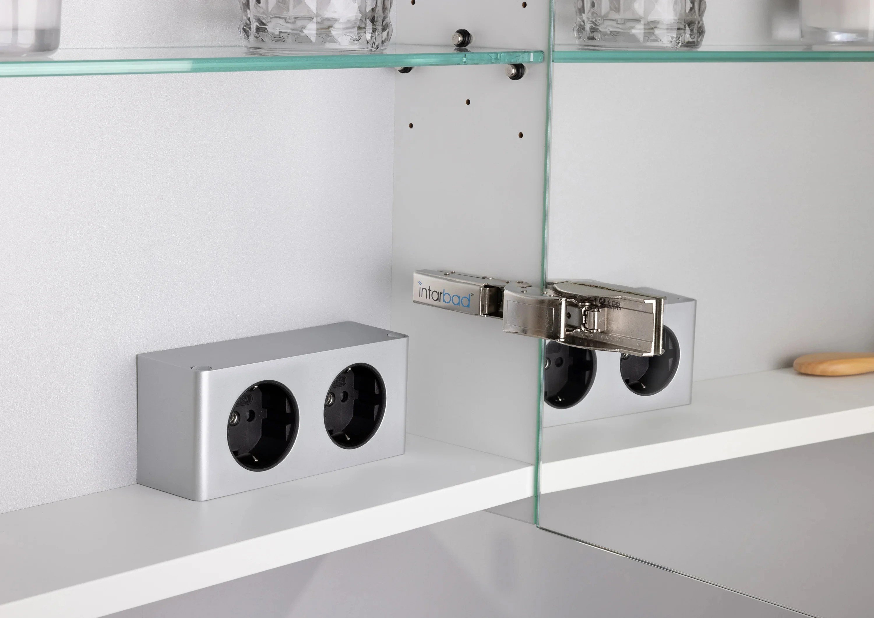Spiegelschrank 130 cm mit MULTI Light LED Beleuchtung, Doppelspiegeltüren